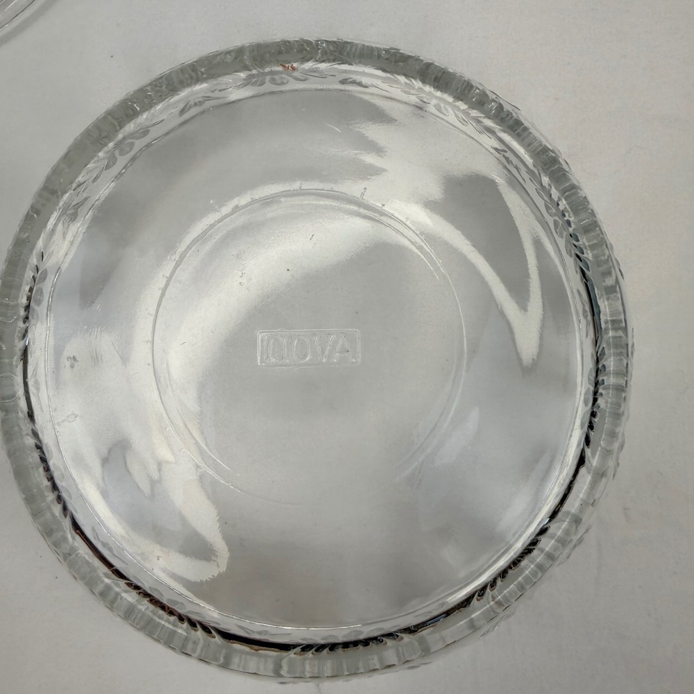 Vintage Avon Sonnet Clear Pressed Glass Lidded Powder Dish with Blue Puff - Picture 6 of 9